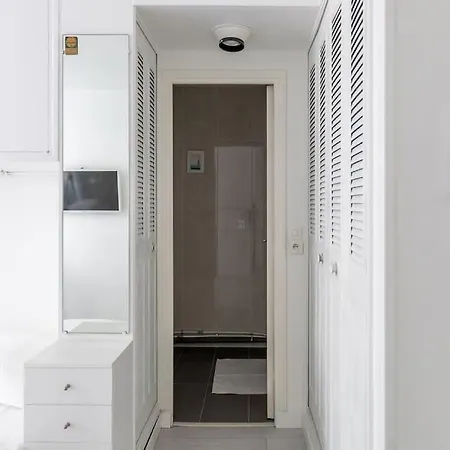 Apartamento Le Longchamp 16 Eme, New And Perfectly Located